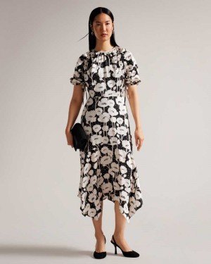 Black Ted Baker Abriee Puff Sleeve Midi Dresses | US0000031